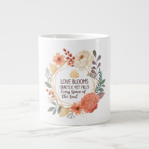 Liebe erblüht still – Florales Zitat Aquarell Jumbo-Tasse