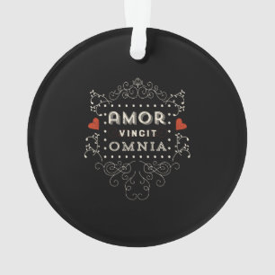 Liebe erobert alle - lateinische Vintage Typografi Ornament