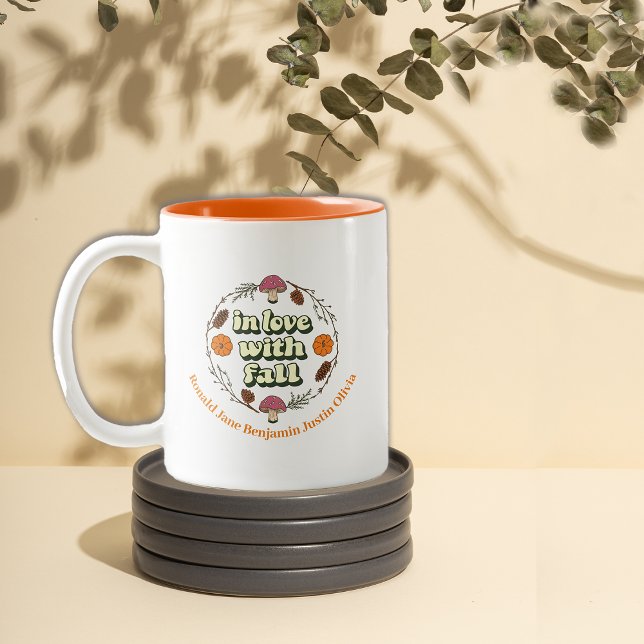 Liebe Fall Erntedank Familiennamen anpassen Zweifarbige Tasse (Von Creator hochgeladen)