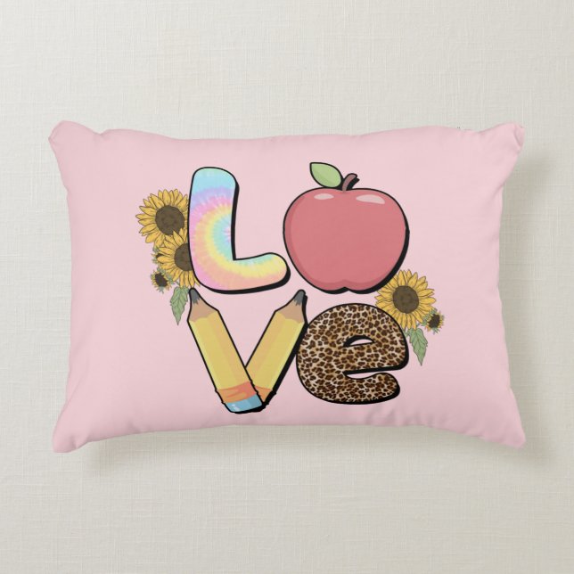 Liebe - Farbiges Lehrerdesign mit Apple & Stift Dekokissen (Vorderseite)