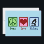 Liebe Feiertagskarte<br><div class="desc">Eine niedliche Biologe Weihnachtskarte mit einem Friedenszeichen,  Herz und Mikroskop zur Erforschung von Organismen und Biologie. Eine coole Biologielehrerin oder Professorenkarte.</div>