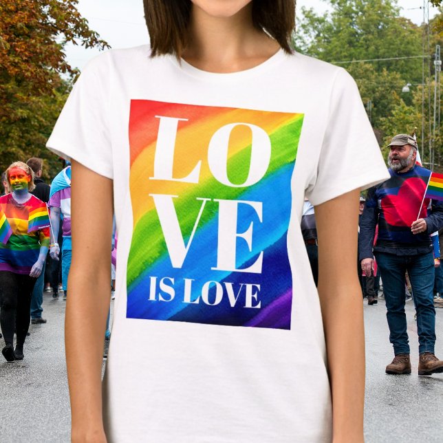 Liebe für LGB-Gay Pride ist Liebe T-Shirt (Von Creator hochgeladen)