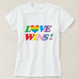 Liebe-Gewinne T-Shirt