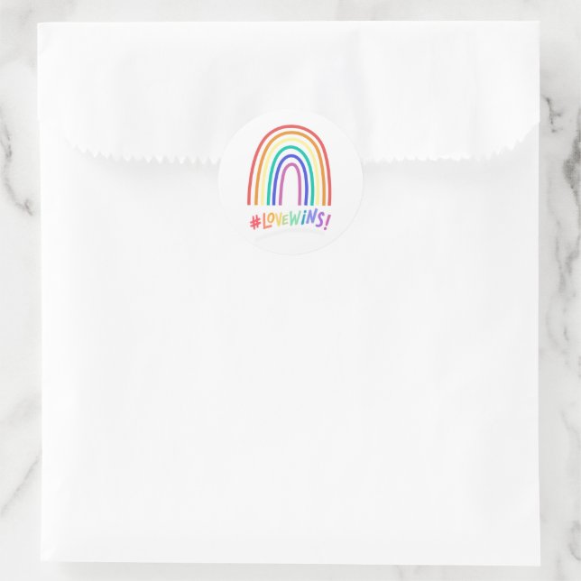 Liebe gewinnt Regenbogenfarben Zeichnend Runder Aufkleber (Tasche)
