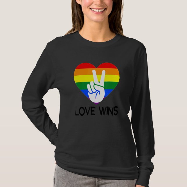 Liebe gewinnt Regenbogenflagge Gay Pride Lesbian L T-Shirt (Vorderseite)