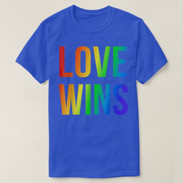 Liebe    gewinntCute Witty LGBT Community T-Shirt  (Design vorne)