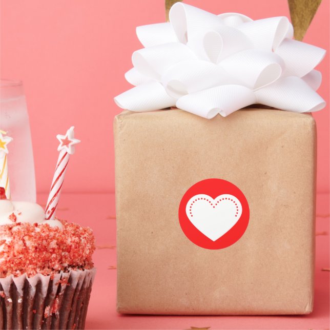 Liebe Heart White Valentine Classic Round Sticker (Party)