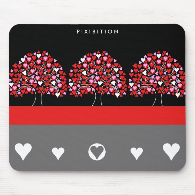 Liebe-Herz-Baum rotes Schwarz-weißes Mousepad (Vorne)