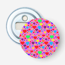 Liebe Herzen auf rosa Flaschenöffner