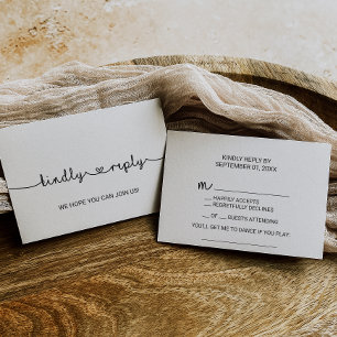 Liebe hört die RSVP-Karte für die Song-Anfrage RSVP Karte