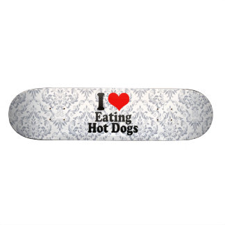 Liebe I, die Hotdogs isst Skateboard
