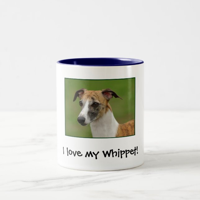Liebe I mein Whippet! Zweifarbige Tasse (Mittel)