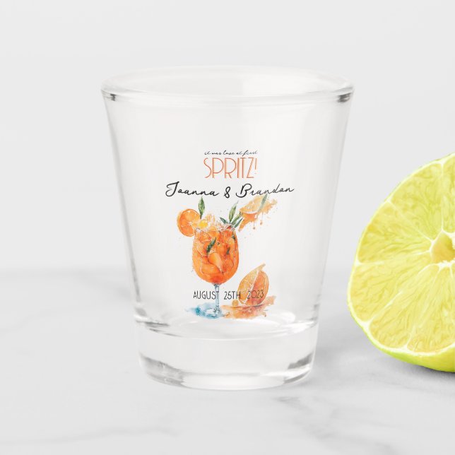Liebe in der ersten Spritz-Aquarellgruppe Schnapsglas (Vorderseite)