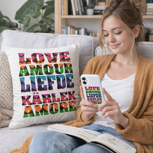 Liebe in mehrsprachigen Neonherzen Kissen
