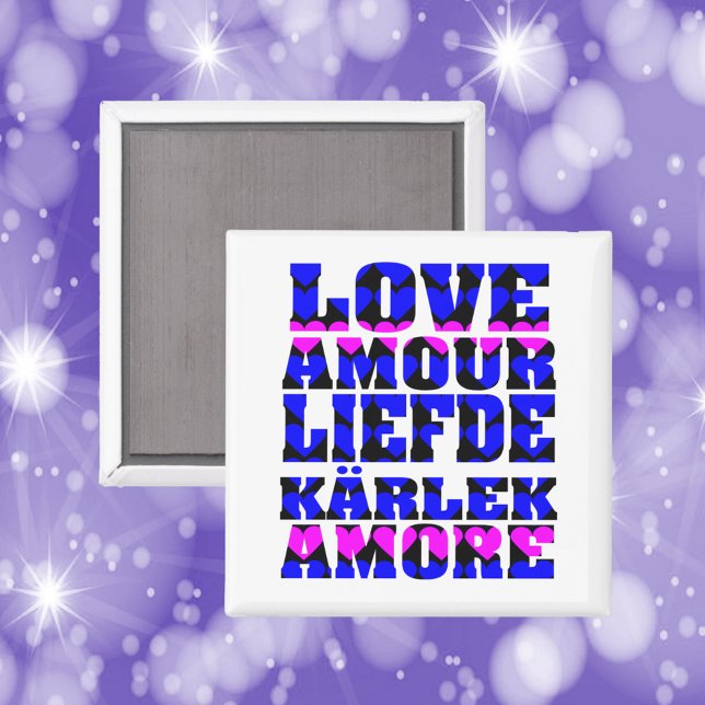 Liebe in vielen Sprachen Rosa blaue Herzen Magnet (A magnet that says love in a variety of languages with a pink and blue heart pattern)
