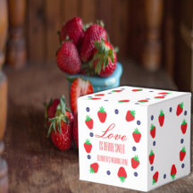 Liebe ist Berry Sweet Fruit Brautparty