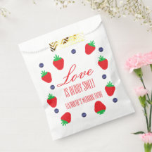 Liebe ist Berry Sweet Fruit Brautparty