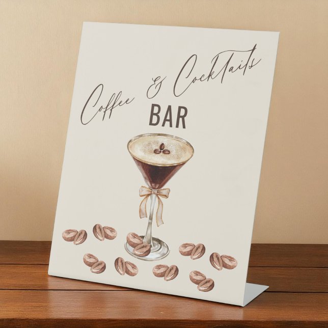 Liebe ist das Brechen von Kaffee und Cocktails Bar Sockelschild (Von Creator hochgeladen)