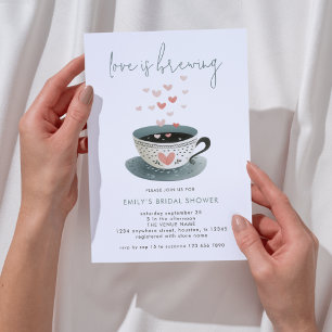 Liebe ist das Brewing Coffee Hearts Brautparty Einladung