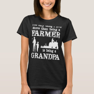 Liebe ist ein Großvater Bauer für den Vatertag T-Shirt