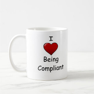 Liebe ist ein konformes Zitat zur Einhaltung der V Tasse