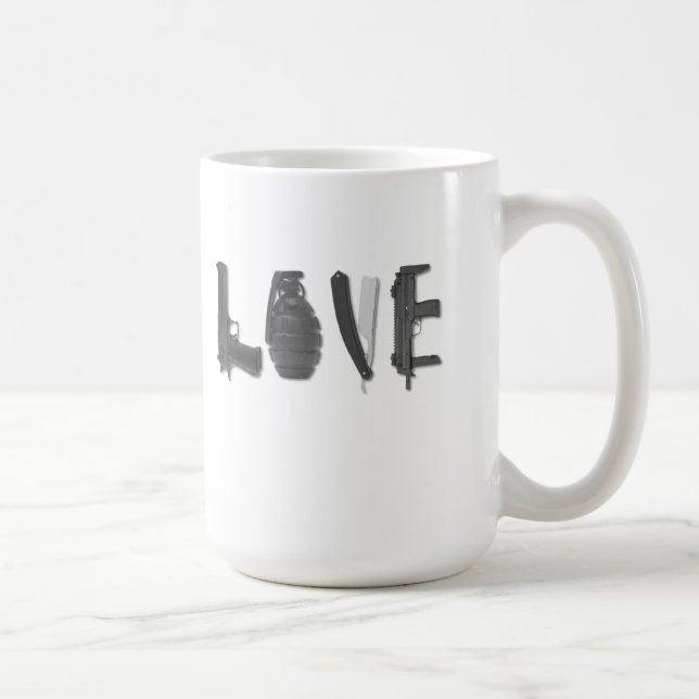 Liebe ist ein Weapon Funny Mug Tasse (Rechts)