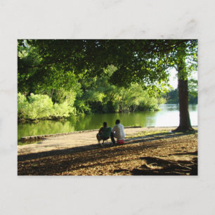 Liebe ist eine sanfte Brise am See Postkarte