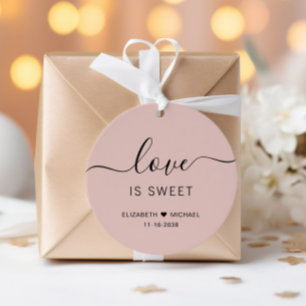 Liebe ist eine süß-rosa Hochzeit Geschenkanhänger