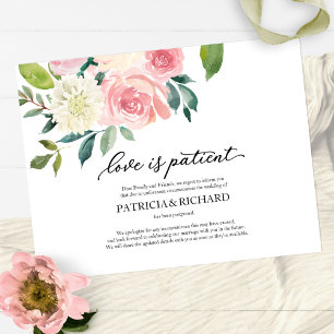 Liebe ist geduldig Blush Florale Hochzeit Verschie Postkarte