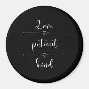 Liebe ist geduldig, minimalistisches, herzliches D Magnet