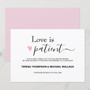 Liebe ist geduldiges Hochzeitsaufschub Pink Black Einladung