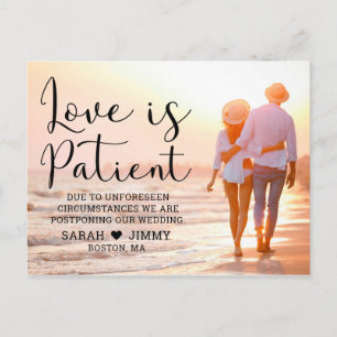 Liebe ist geduldiges modernes Schwarzes Script-Fot Postkarte