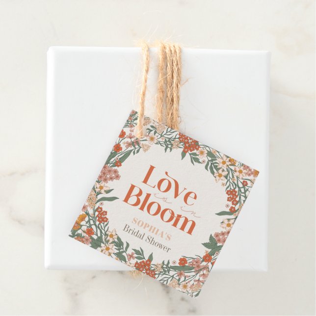 Liebe ist in Bloom Boho Wildblume Brautparty Geschenkanhänger (Beispiel)