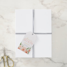 Liebe ist in Blüte Rosa Florale Hochzeitsdusche Geschenkanhänger