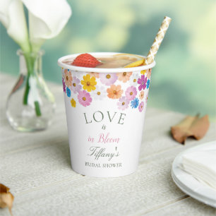 Liebe ist in Blüte Wilde Blumen Garten Brautparty Pappbecher