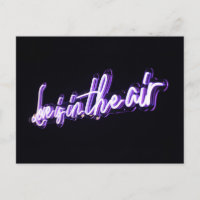 Liebe-ist-in-der-Luft-Schild-Typografisches-Bild-Z