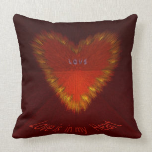 Liebe ist in meinem Herzen Kissen