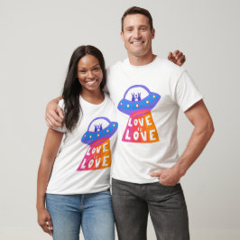 LIEBE IST LIEBE Farbige Ufo-Außerirdischen Regenbo T-Shirt