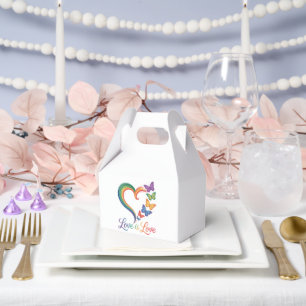 Liebe ist Liebe LGBT Schmetterling Herz Regenbogen Geschenkschachtel