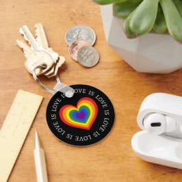 Liebe ist Liebe LGBTQ Rainbow Heart on Black Schlüsselanhänger