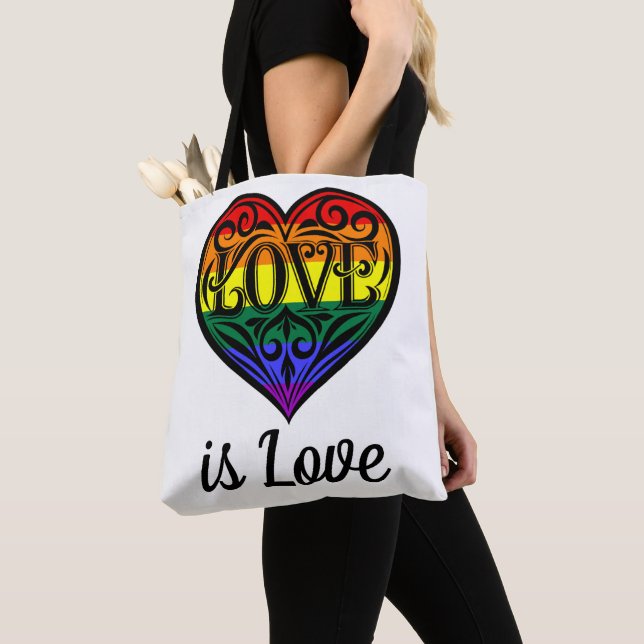 Liebe ist Liebe LGBTQ Rainbow Herz (Von Nahem)