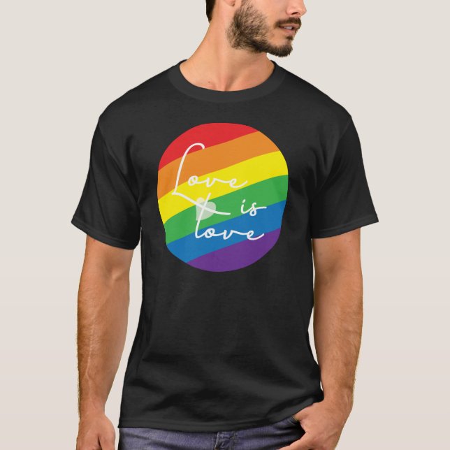 Liebe ist Liebe LGBTQI Kirchengemeinde Christlich T-Shirt (Vorderseite)