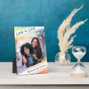 Liebe ist Liebe Moderner Regenbogen Fügen Sie Ihr Fotoplatte