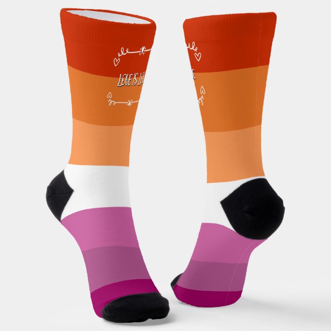 Liebe ist Liebe Pride Month Crew Socken (Gewinkelt)