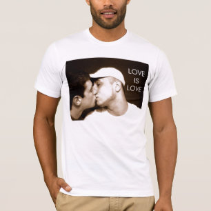 Liebe ist Liebe-Shirt T-Shirt
