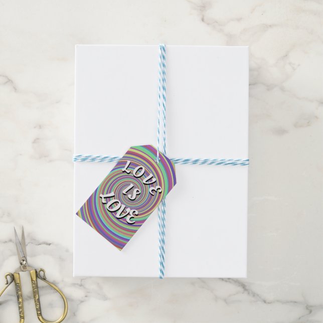 Liebe ist Liebe-Stolz Geschenkanhänger (Mit Garn)
