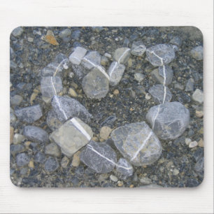 Liebe ist Rock Solid Mousepad