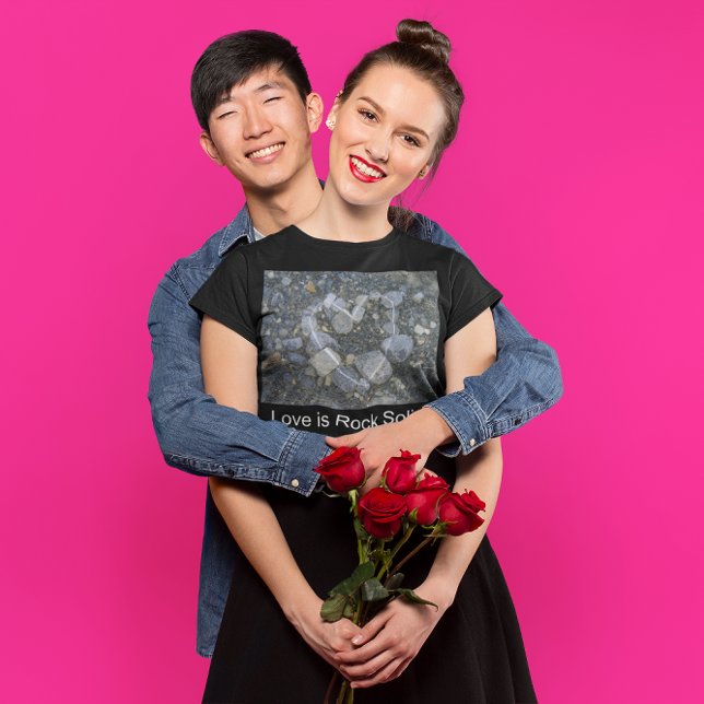 Liebe ist Rock Solid T-Shirt (Love is Rock Solid Women's 
T-Shirt)
