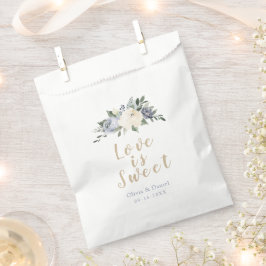 Liebe ist süß Blühende botanische staubblaue Blüte Geschenktütchen