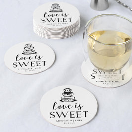 Liebe ist süß | Hochzeitstorte Runder Pappuntersetzer